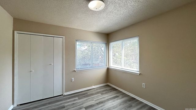 2410 GEM OAK, San Antonio, TX 78232
