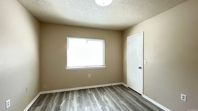 2410 GEM OAK, San Antonio, TX 78232