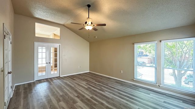2410 GEM OAK, San Antonio, TX 78232