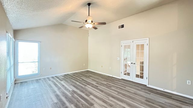 2410 GEM OAK, San Antonio, TX 78232