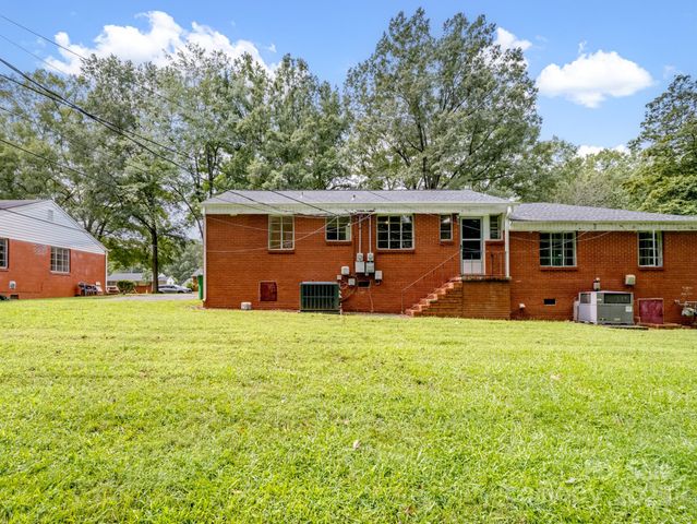 3122 Marlborough Road, Charlotte, NC 28208
