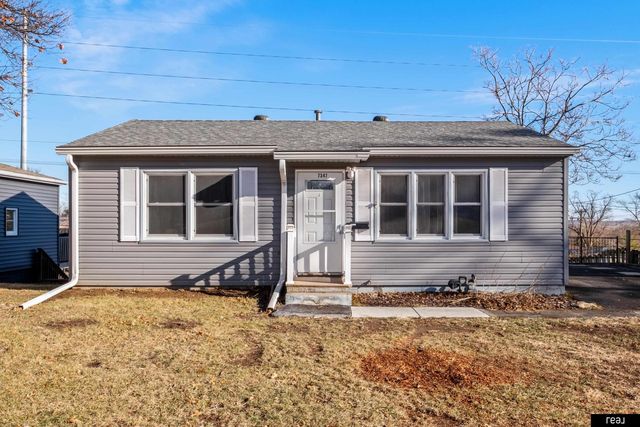 7347 S 72nd Avenue, La Vista, NE 68128