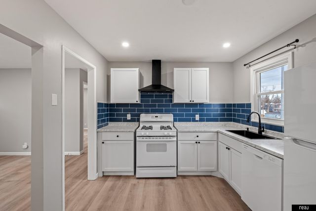 7347 S 72nd Avenue, La Vista, NE 68128