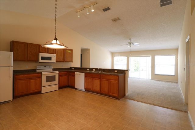 1386 FALLWOOD DRIVE, Deltona, FL 32725