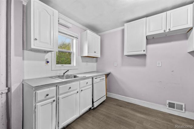 3605 Ash Street, Inkster, MI 48141