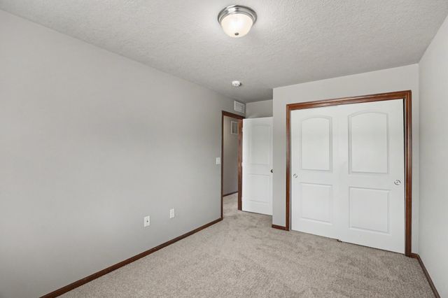 1239 NE 7th Lane, Ankeny, IA 50021