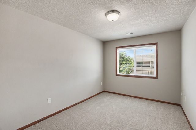 1239 NE 7th Lane, Ankeny, IA 50021