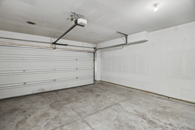 1239 NE 7th Lane, Ankeny, IA 50021