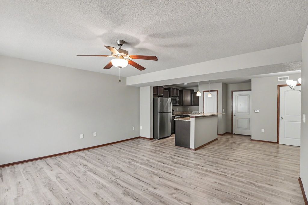 1239 NE 7th Lane, Ankeny, IA 50021
