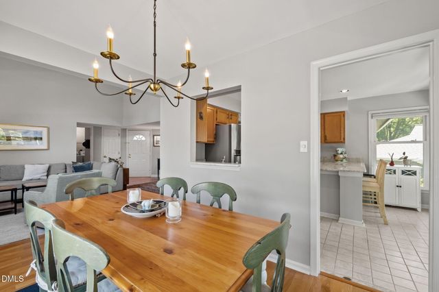 105 Elmwood Circle, Chapel Hill, NC 27514