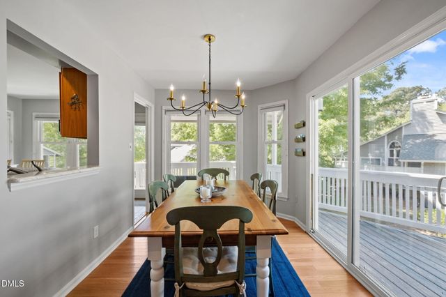 105 Elmwood Circle, Chapel Hill, NC 27514