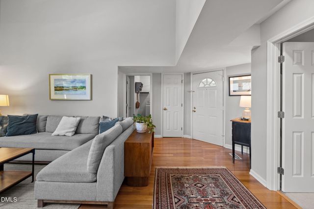 105 Elmwood Circle, Chapel Hill, NC 27514