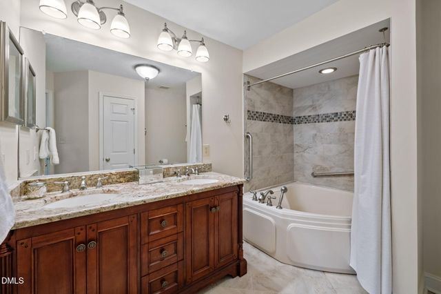 105 Elmwood Circle, Chapel Hill, NC 27514