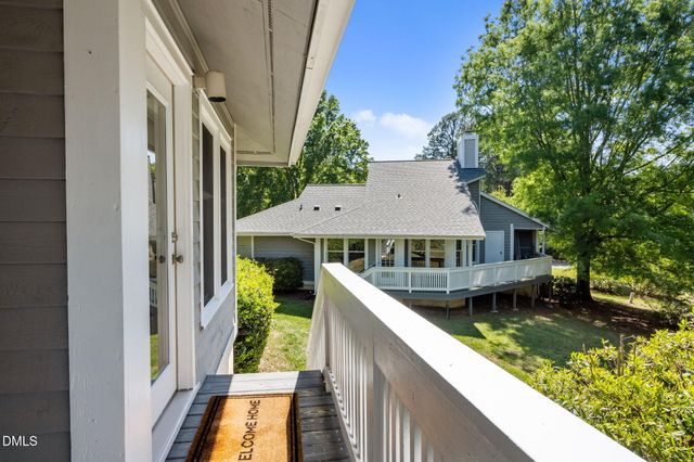 105 Elmwood Circle, Chapel Hill, NC 27514