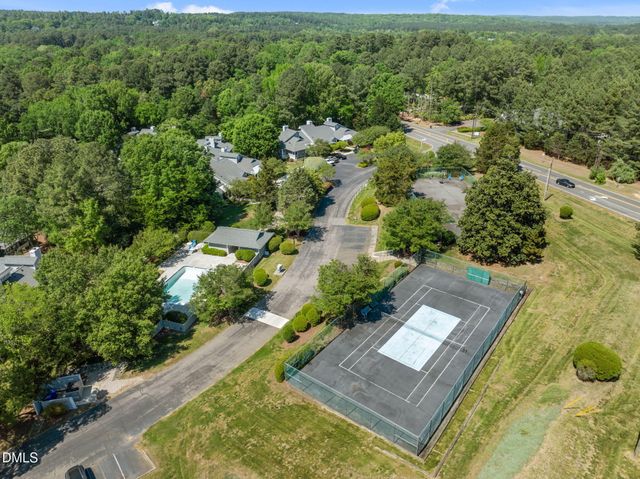 105 Elmwood Circle, Chapel Hill, NC 27514