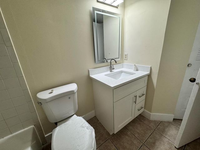 938 Coral Club Drive 938, Coral Springs, FL 33071