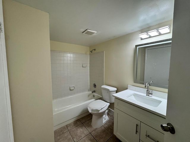 938 Coral Club Drive 938, Coral Springs, FL 33071