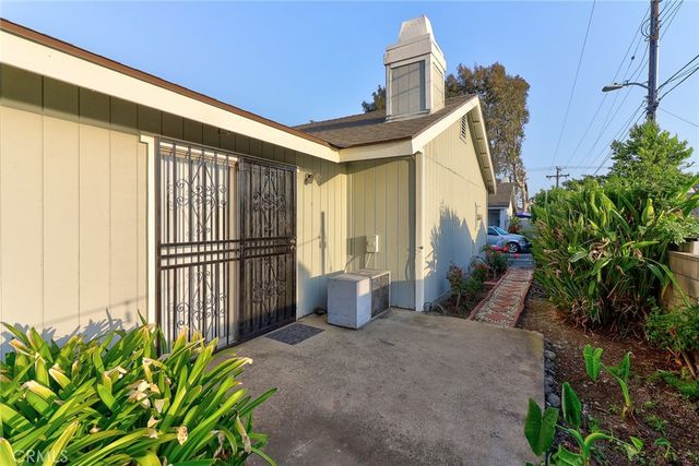 4622 San Jose H, Montclair, CA 91763