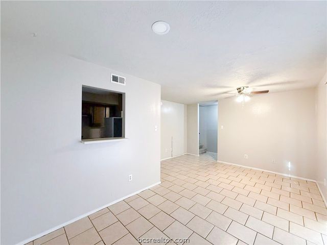 2402 Blanco Drive B, College Station, TX 77845