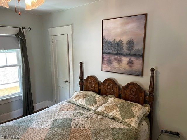 1240 Ridge Road NW, Canton, OH 44703