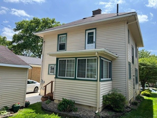 1240 Ridge Road NW, Canton, OH 44703