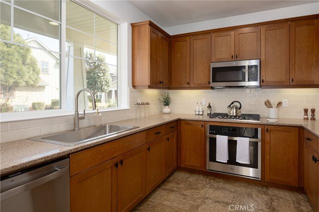 1321 Amarone Way, Santa Maria, CA 93458