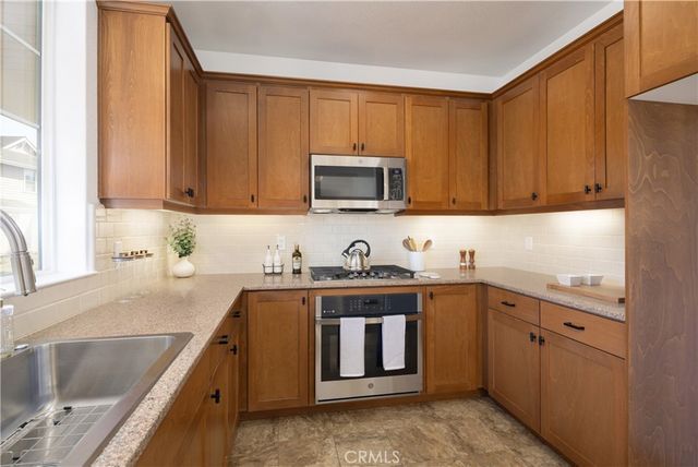 1321 Amarone Way, Santa Maria, CA 93458