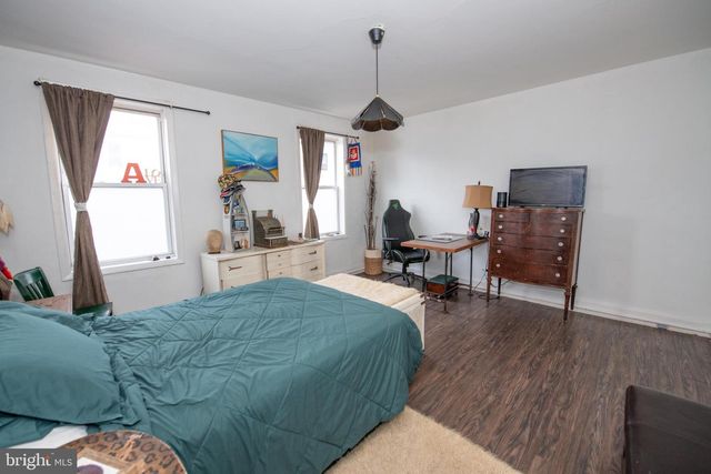 2744 PRATT ST, Philadelphia, PA 19137