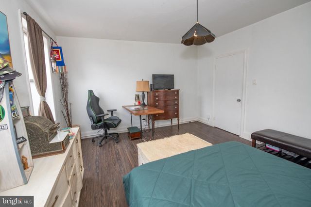 2744 PRATT ST, Philadelphia, PA 19137