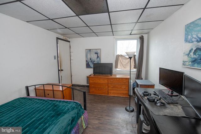 2744 PRATT ST, Philadelphia, PA 19137