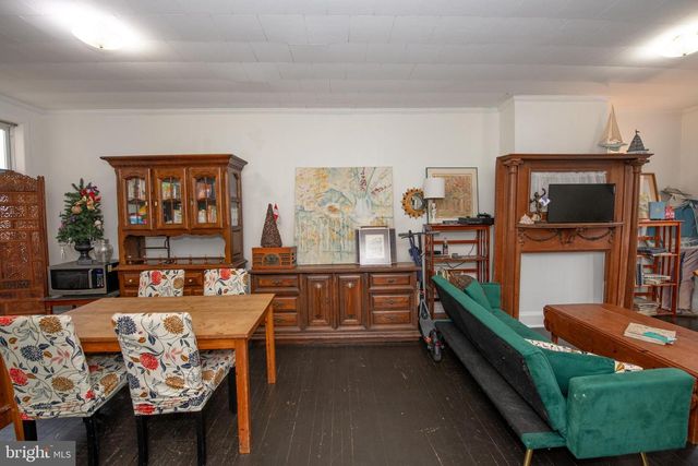 2744 PRATT ST, Philadelphia, PA 19137