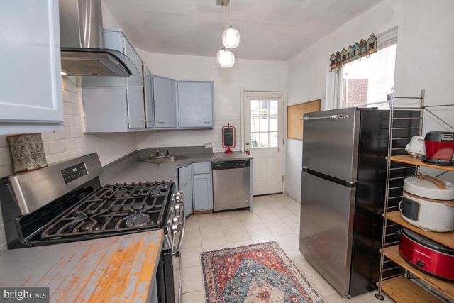 2744 PRATT ST, Philadelphia, PA 19137