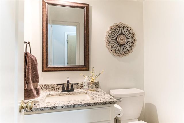 12715 Grant Street, Overland Park, KS 66213