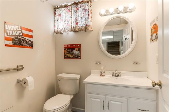 12715 Grant Street, Overland Park, KS 66213