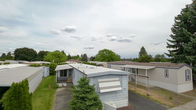 1205 E Lyons Ave Ave, Spokane, WA 99208
