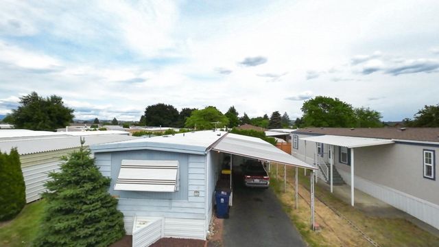 1205 E Lyons Ave Ave, Spokane, WA 99208