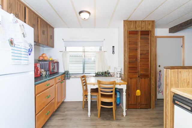 1205 E Lyons Ave Ave, Spokane, WA 99208