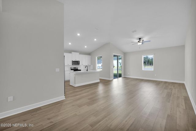 15940 DELICATE ARCH Avenue, Jacksonville, FL 32234