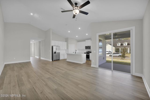 15940 DELICATE ARCH Avenue, Jacksonville, FL 32234