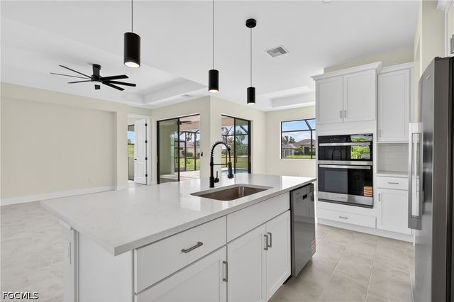 817 NW 38th PL, Cape Coral, FL 33993