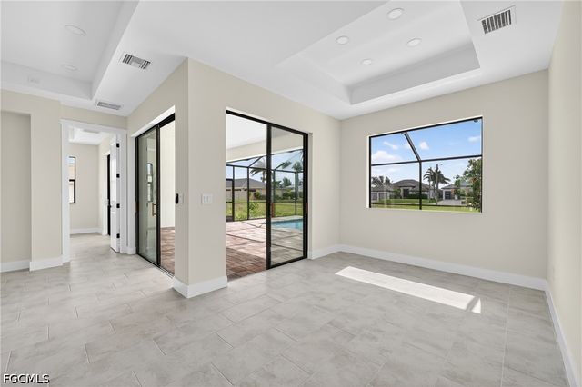 817 NW 38th PL, Cape Coral, FL 33993