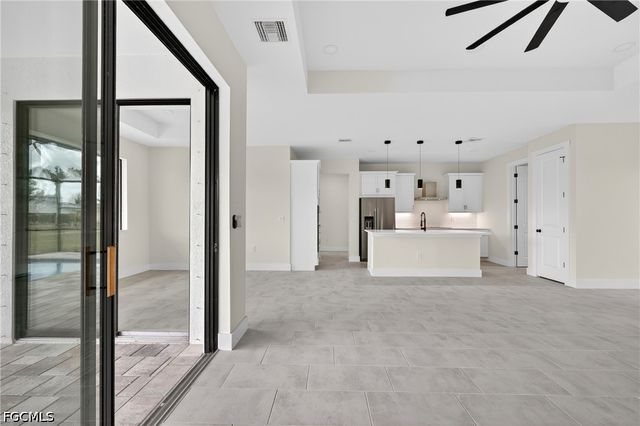 817 NW 38th PL, Cape Coral, FL 33993