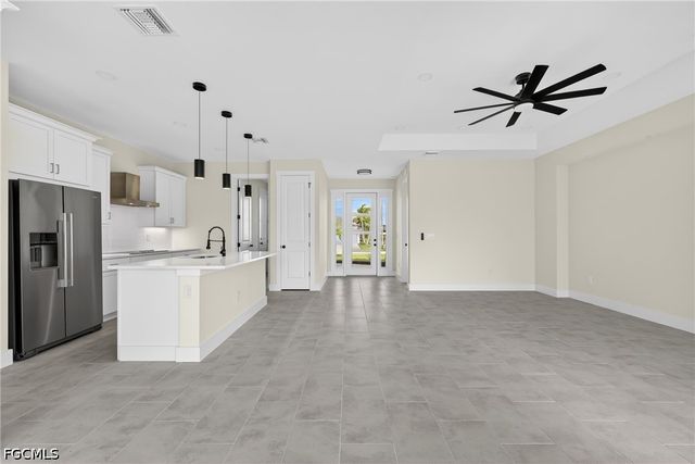 817 NW 38th PL, Cape Coral, FL 33993