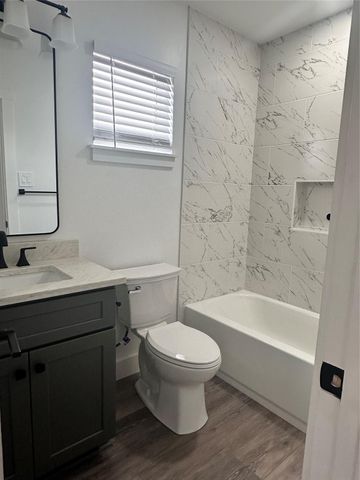 5420 Aldine Bender E Road, Houston, TX 77032