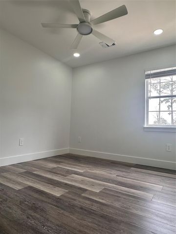 5420 Aldine Bender E Road, Houston, TX 77032