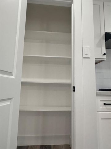 5420 Aldine Bender E Road, Houston, TX 77032