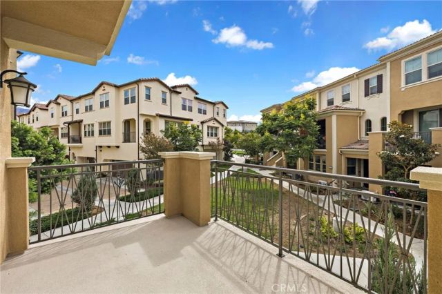 410 Coyote Pass, Lake Forest, CA 92610