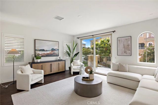 410 Coyote Pass, Lake Forest, CA 92610