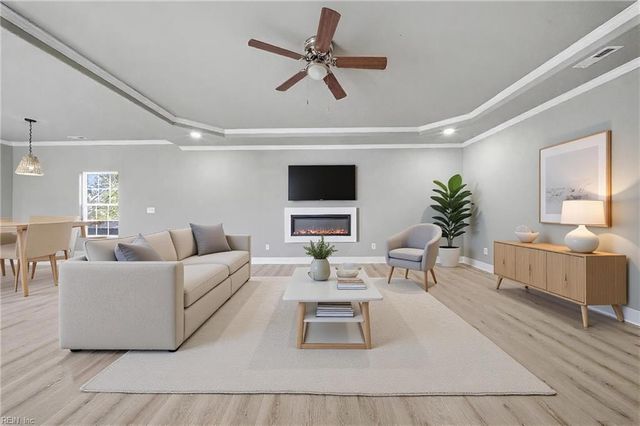 1213 Centre AVE, Portsmouth, VA 23704