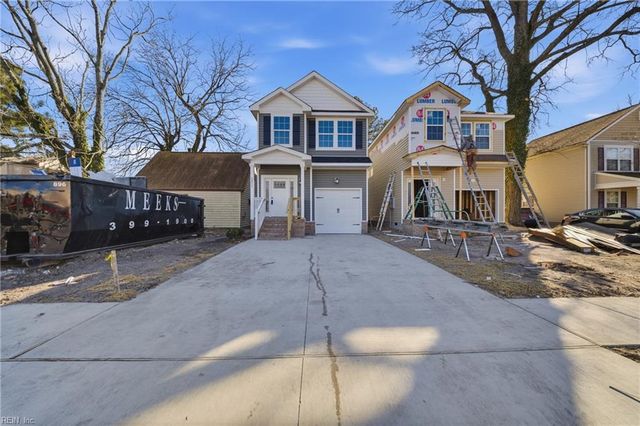 1213 Centre AVE, Portsmouth, VA 23704